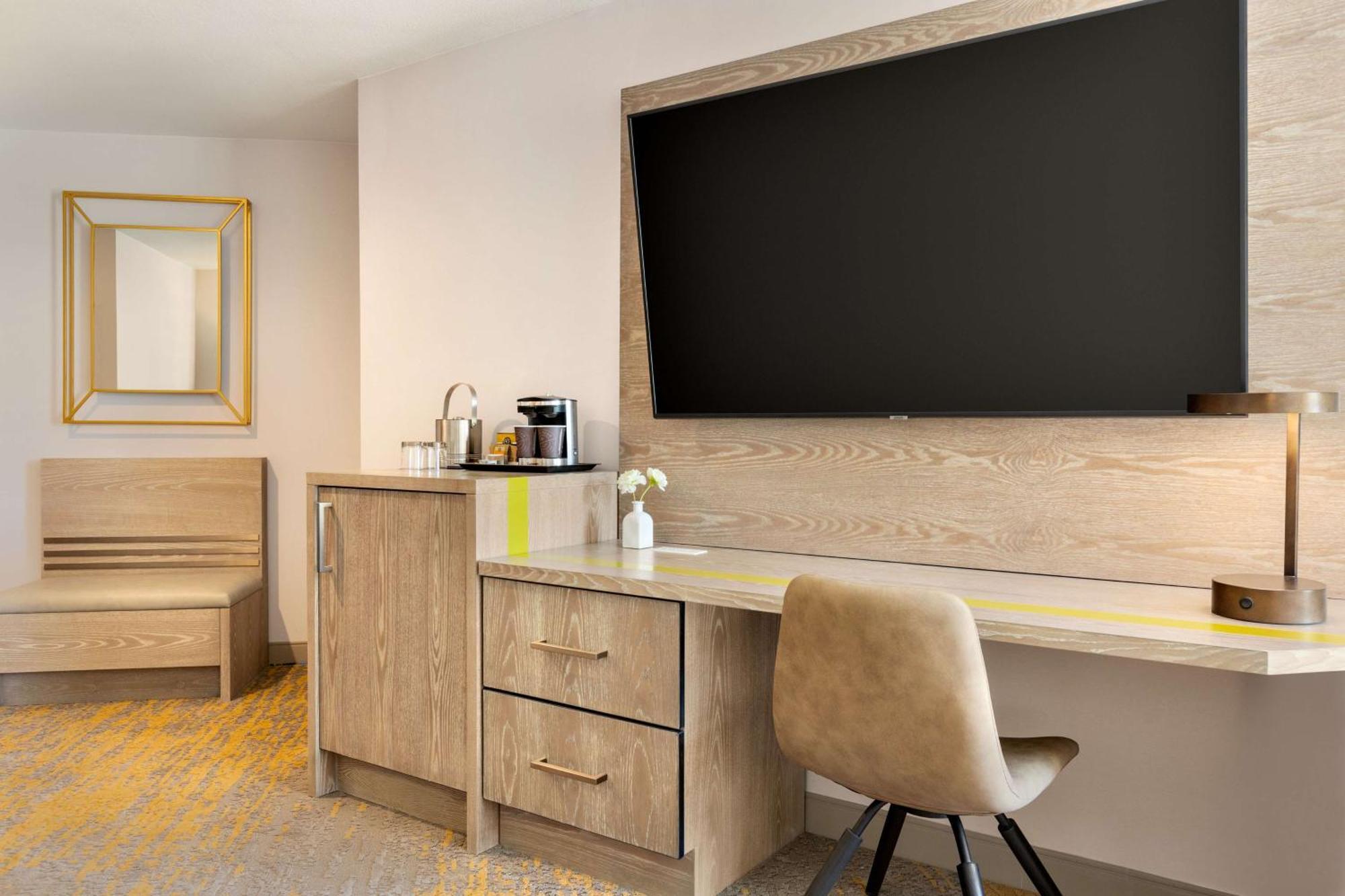 Doubletree By Hilton Campbell - Pruneyard Plaza Екстер'єр фото