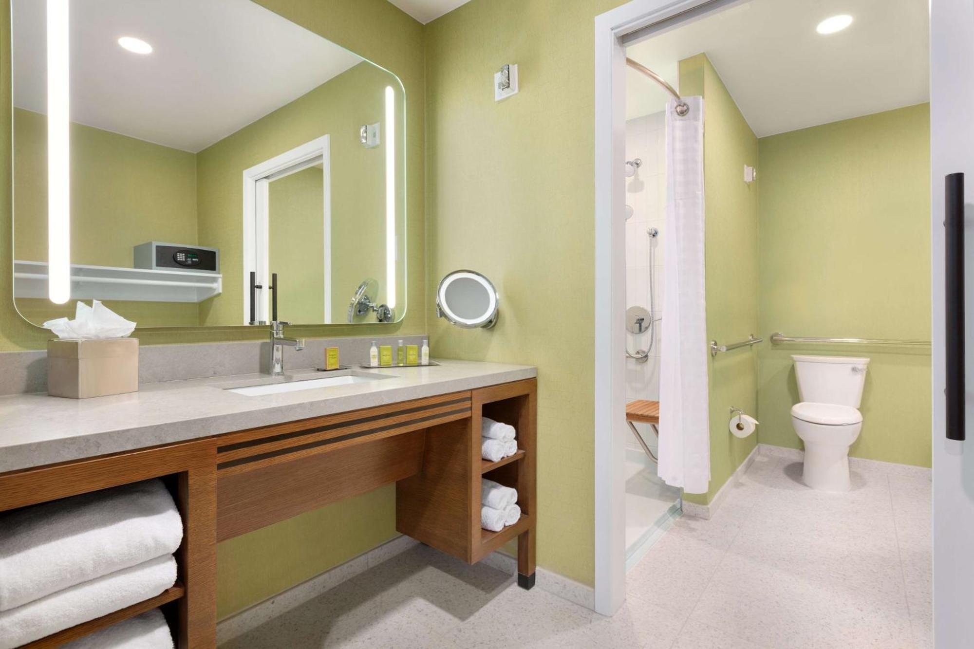 Doubletree By Hilton Campbell - Pruneyard Plaza Екстер'єр фото