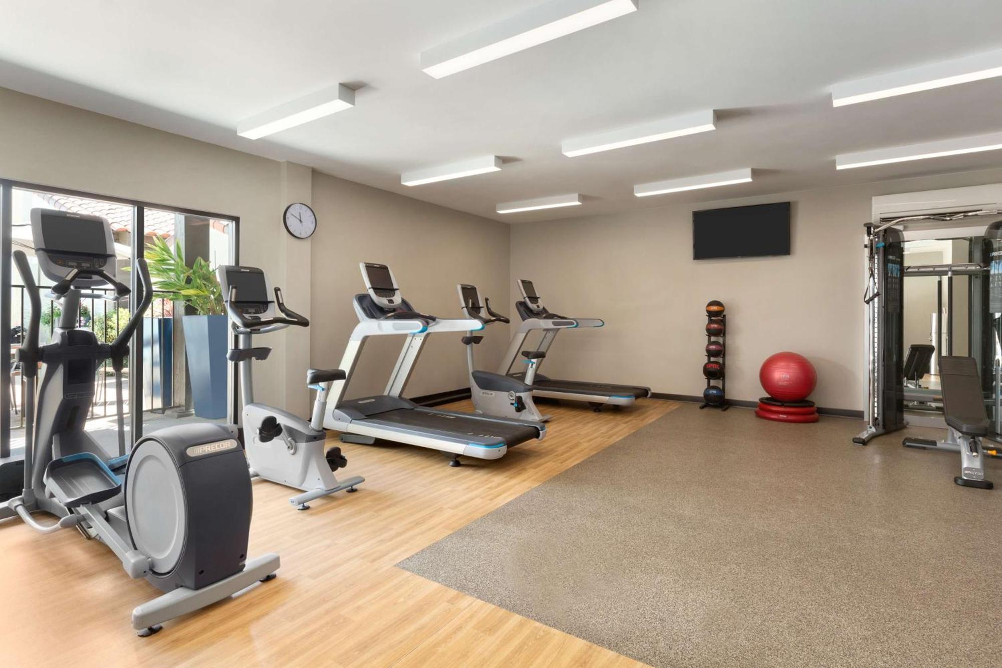 Doubletree By Hilton Campbell - Pruneyard Plaza Екстер'єр фото